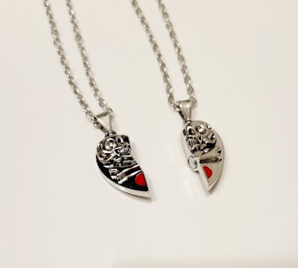 heart necklaces for couples